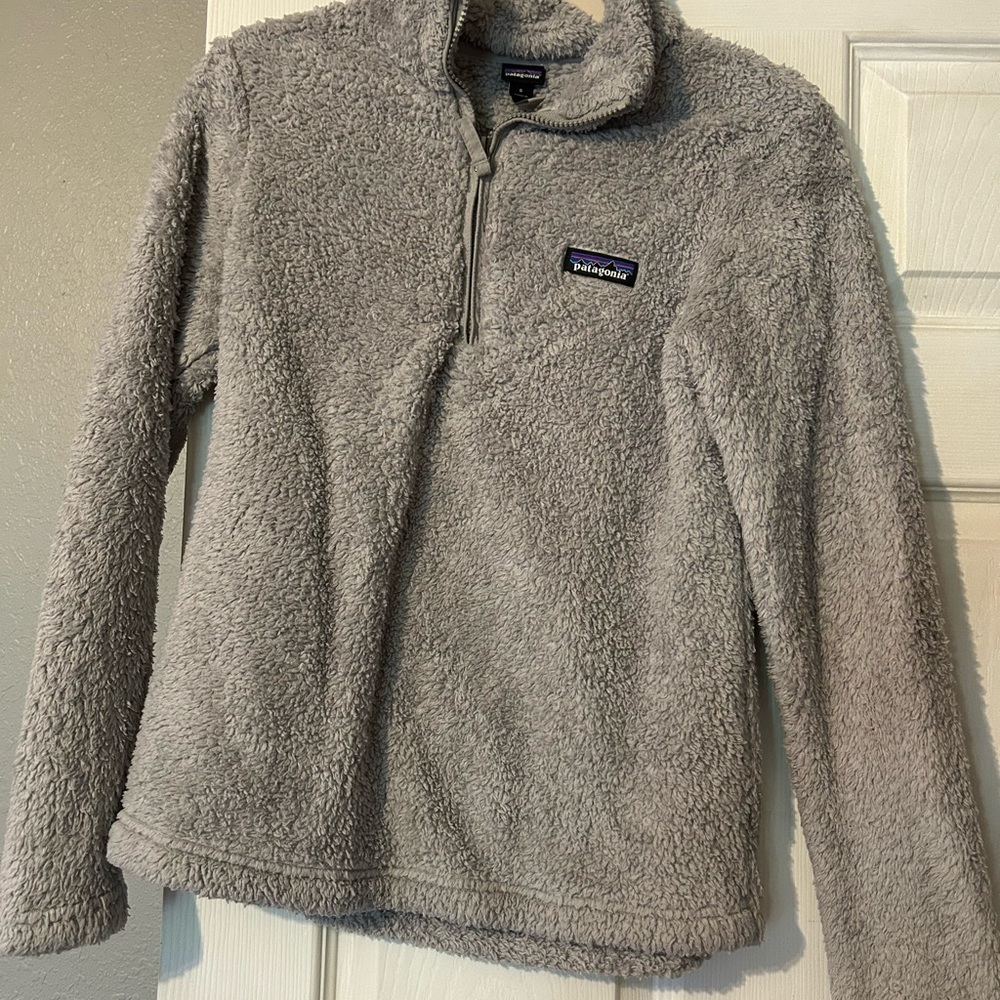 Patagonia Light Gray Fleece Jacket